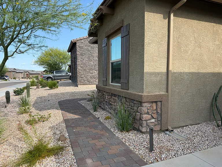 1646 W Aristides St — Photo 4