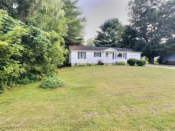 85 E 1st St, The Plains, OH 45780