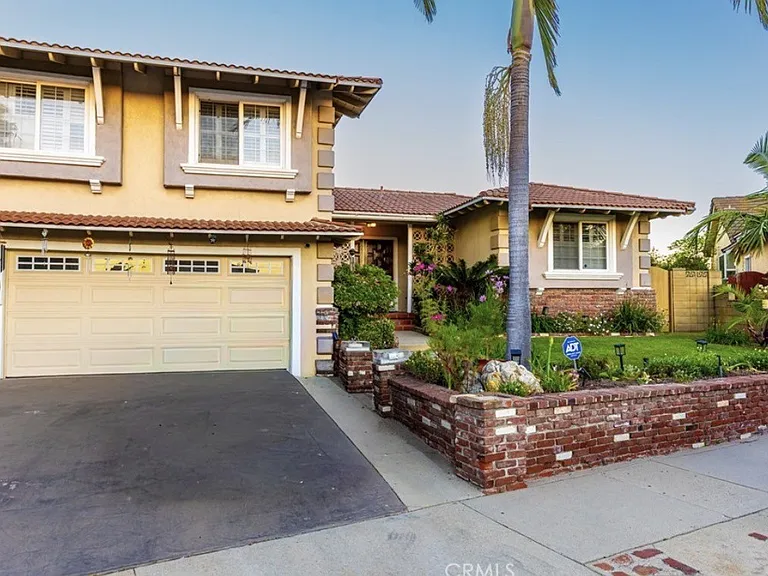 24314 Berendo Ave — Photo 1
