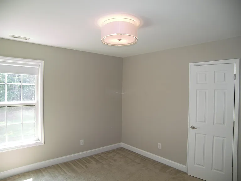 425 New Parkside Dr — Photo 45