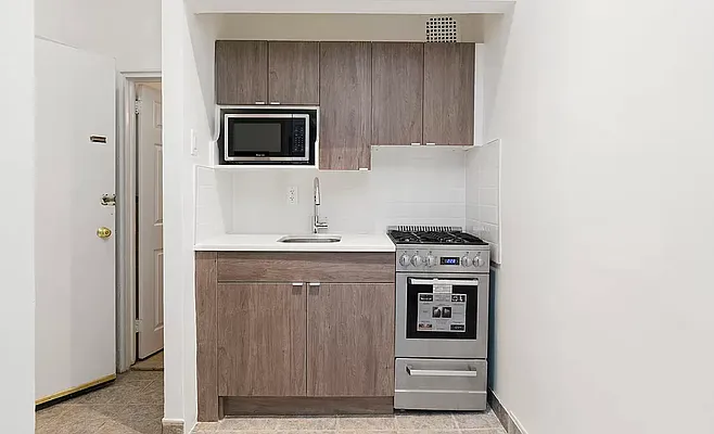 Rented by REAL New York | media 4