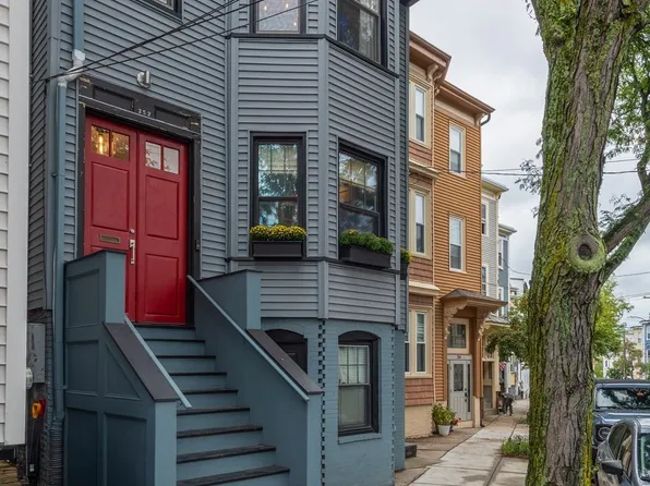 252 Webster St #1, East Boston, MA 02128