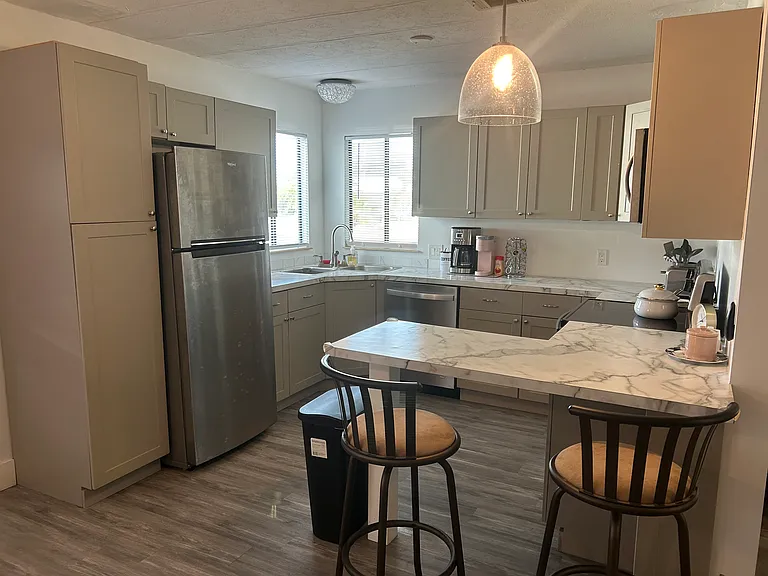 4708 Bali Hai Ln — Photo 4