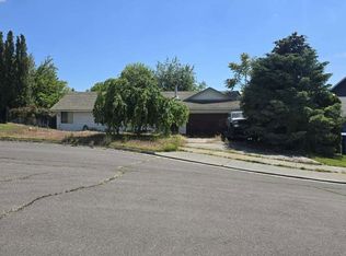 570 SE Sater Ct, Hermiston, OR 97838