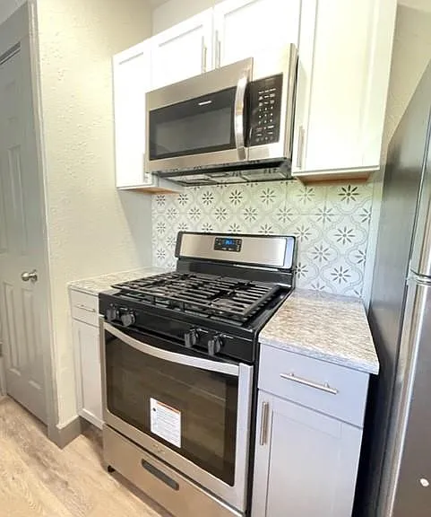 521 W Craig Pl #3 — Photo 7