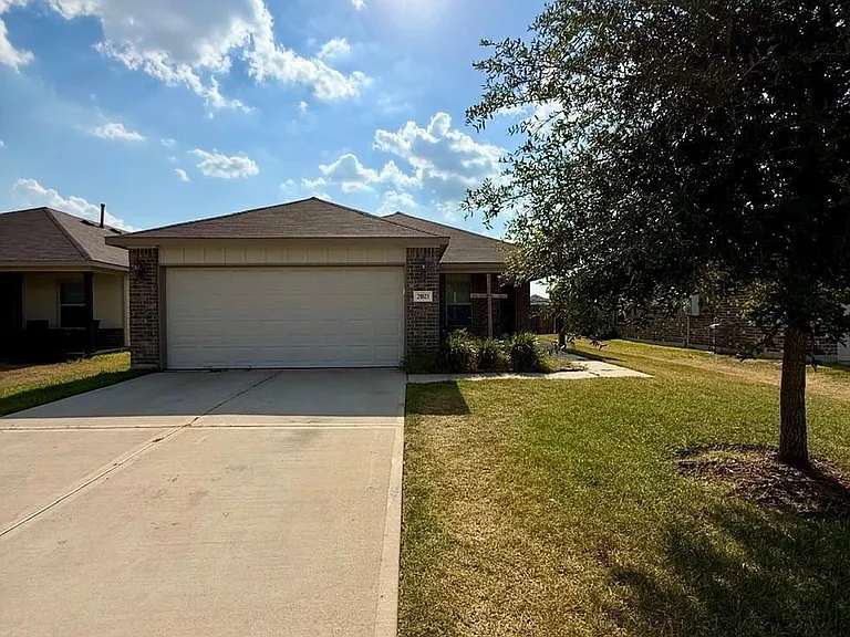 21023 Twining Rose Ln — Photo 2