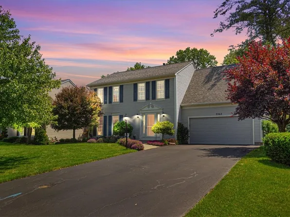 3362 Heather Brook Ln, Macedon, NY 14502