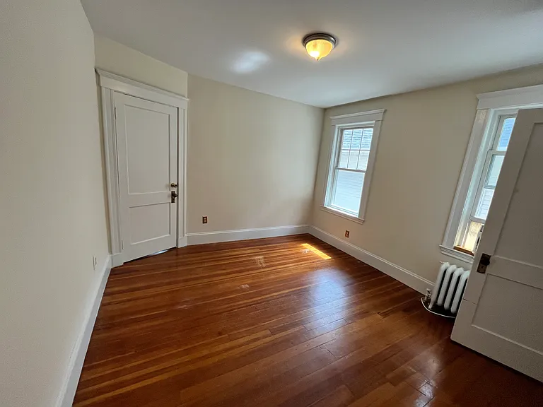 7 Roseway St #2 — Photo 12