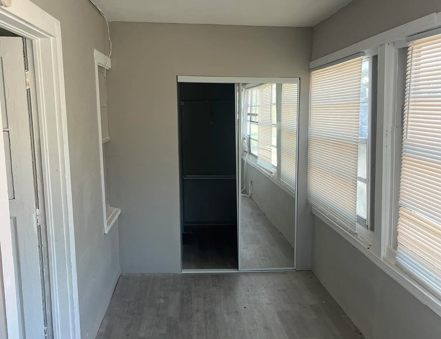 3 bed, 1.0 bath, 935 sqft, $1,870 — Photo 4