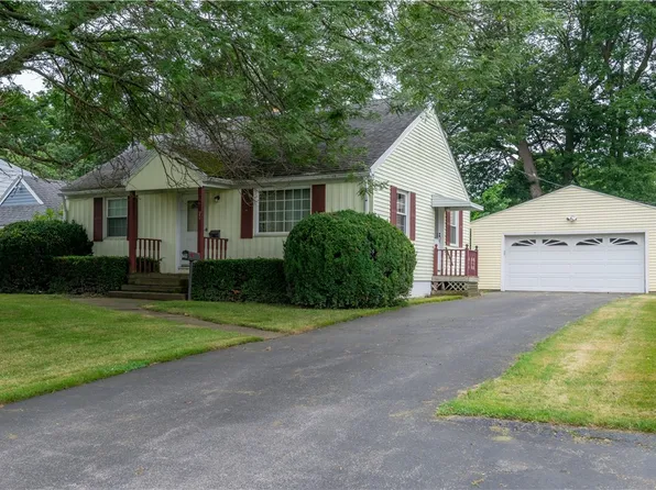 79 Hedge St, Rochester, NY 14606