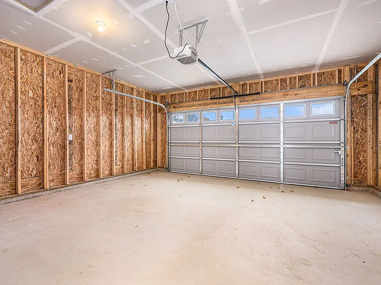 1835 Kingfisher Cir — Photo 19