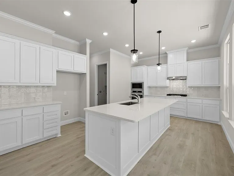6978 Westlake Dr — Photo 7
