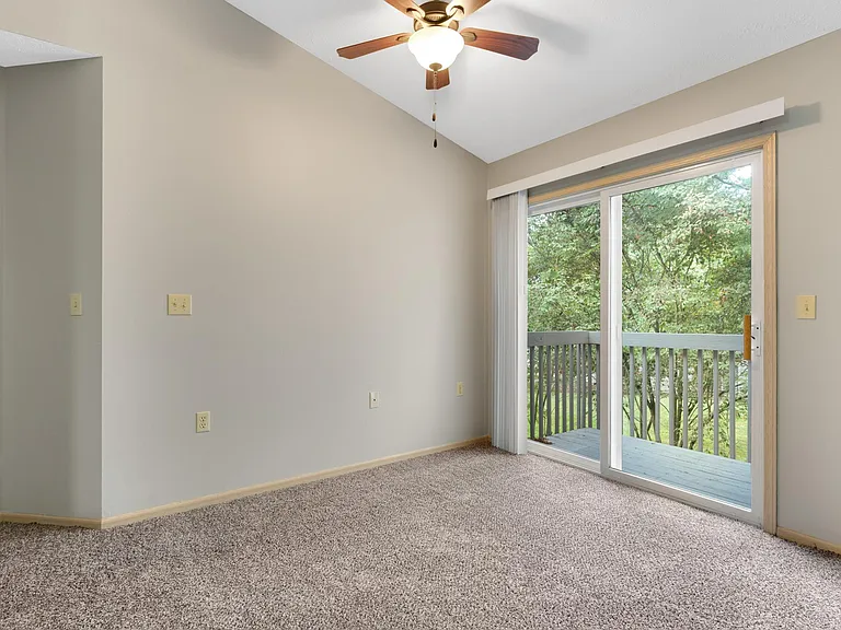 Standard 2nd Floor Apartment