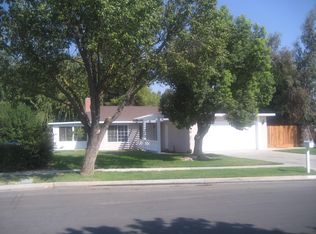 5905 E Robinson Ave, Fresno, CA