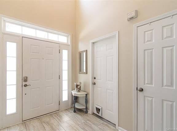 4th image of 6433 Tunston Ln