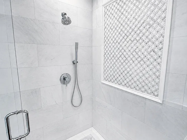 7338 W Clarence Ave — Photo 27
