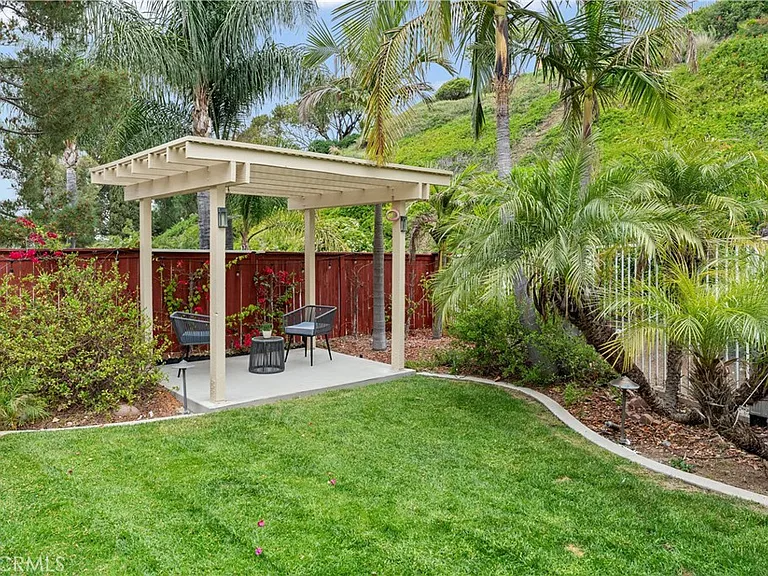 1535 San Almada Rd — Photo 13