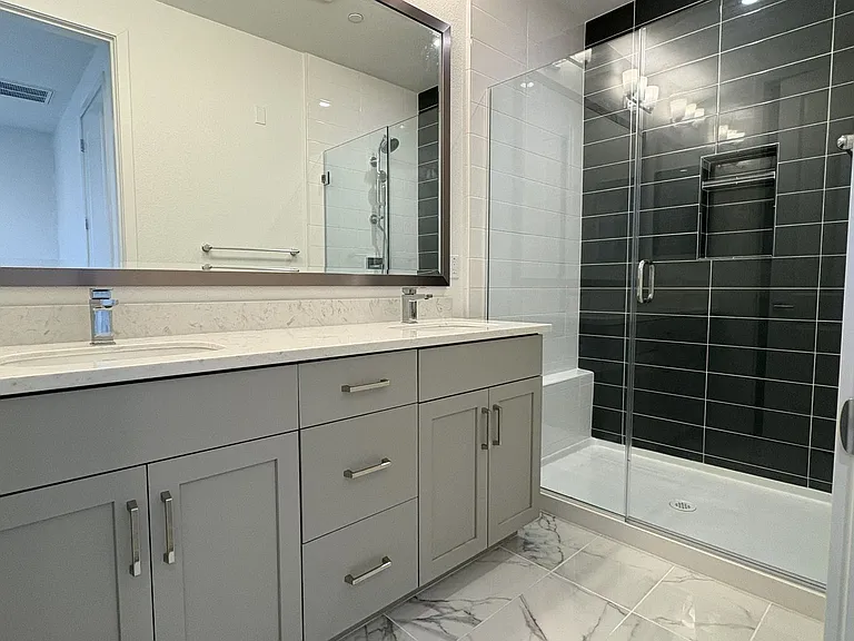 1381 W Middlefield Rd — Photo 25
