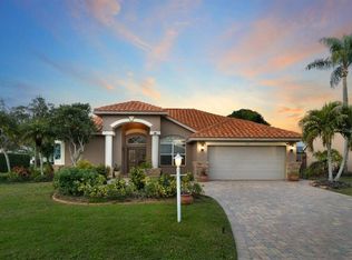 3715 72nd Ave E, Sarasota, FL 34243