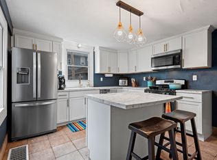 810 Division St, Green Bay, WI 54303