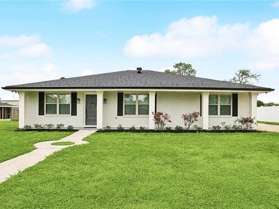 107 Liberty St, Belle Chasse, LA, 70037