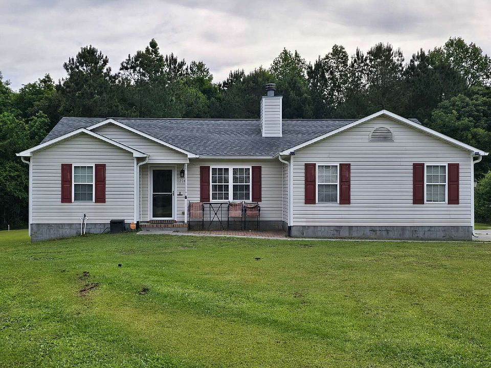1st image of 204 Winterberry Ct