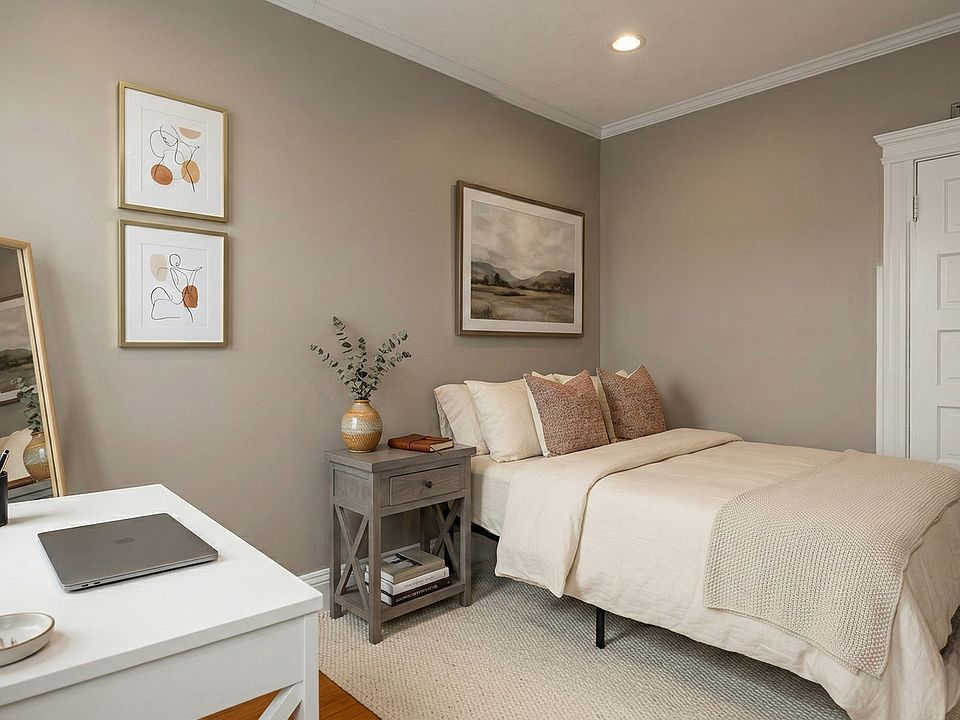 1st image of 1793 Beacon St APT 3