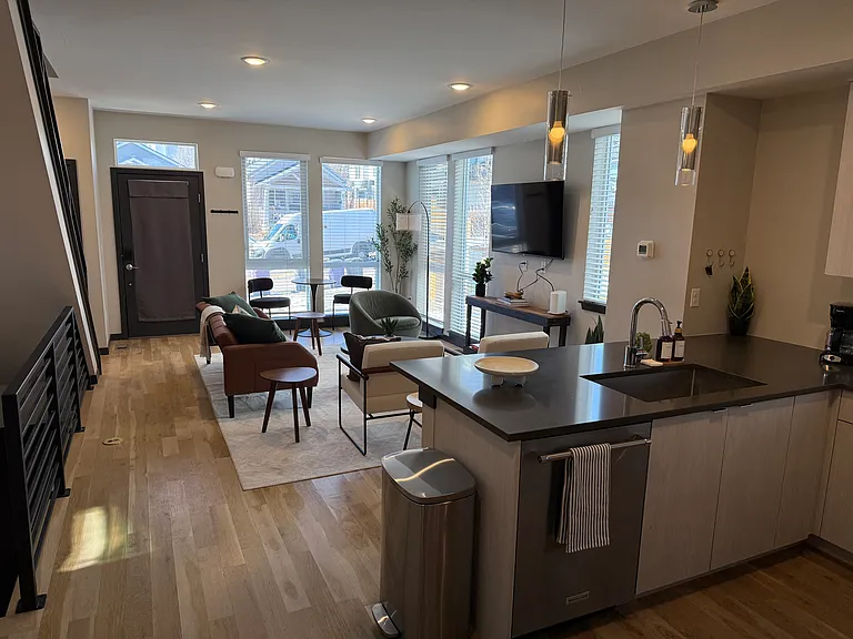1270 N Perry St #3 — Photo 20