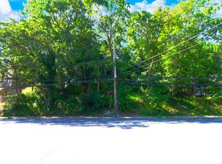 1299 Richmond Rd, Staten Island, NY 10304