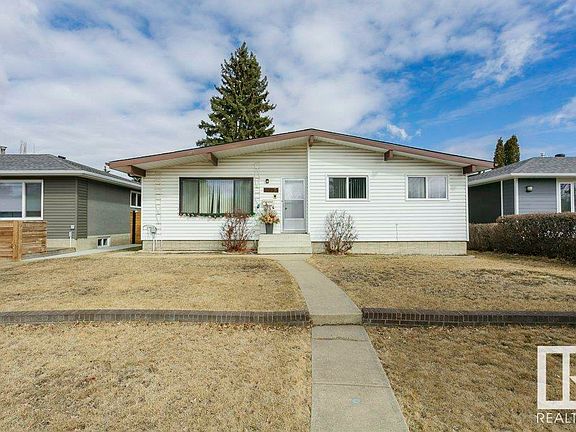 3rd image of 11440 38th Ave NW