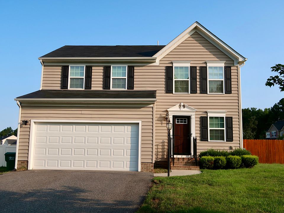 1st image of 436 Queen Emily Pl