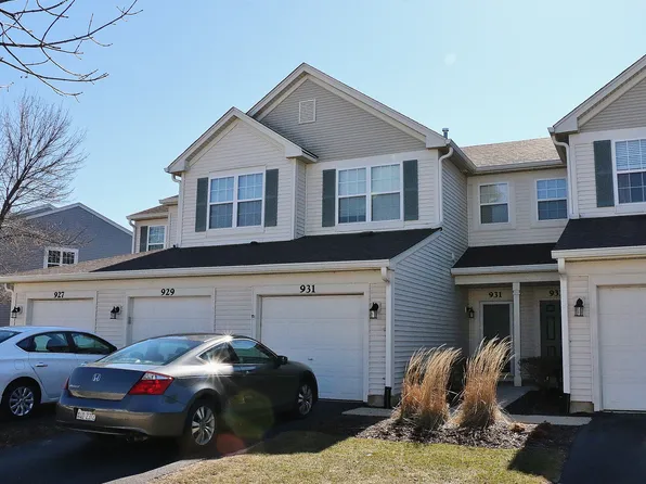 931 Genesee Dr, Naperville, IL 60563