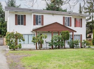 1725 B Feltham Rd #A & B, Saanich, BC V8N2A4