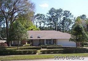1st image of 132 Point O Woods Dr
