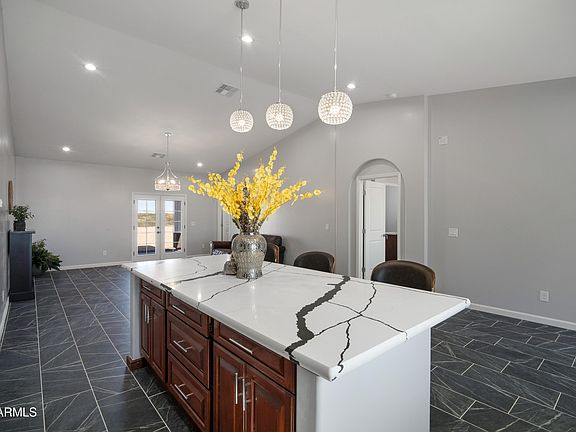 4th image of 35532 W Chipman Rd