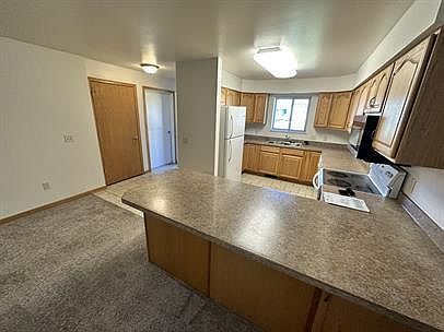 1st image of 125 Sater St #1