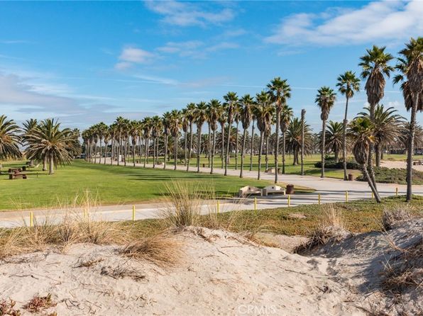 2 beds, 2 baths, 1,368 sqft house for sale in Oxnard, CA photo 49