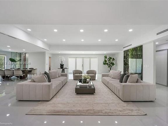 3rd image of 4730 Bay Point Rd #4730