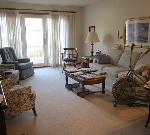 4th image of 4274 Redbush Dr SW