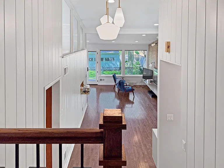 1131 N Oak Park Ave — Photo 10