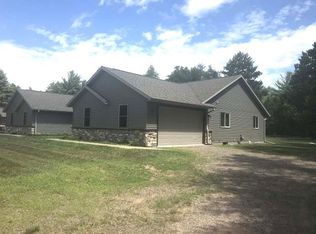 9046 Pinecone Dr, Woodruff, WI 54568