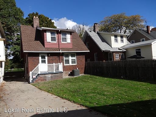 4th image of 1905 Willowdale Ave