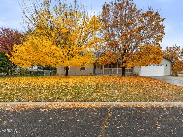 20 Buttercup Ln, Selah, WA 98942