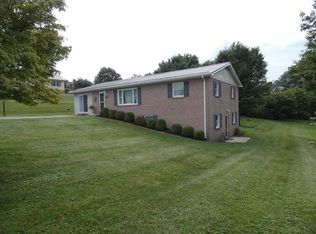 183 Evergreen Ct, Chilhowie, VA 24319