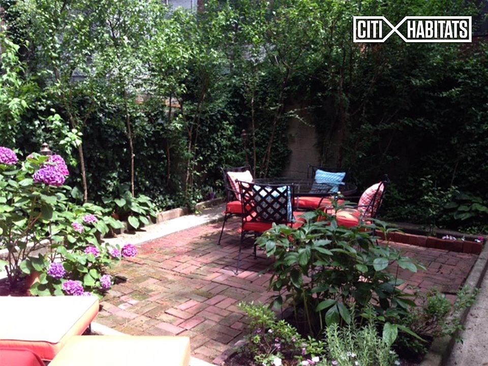 1st image of 141 W 75th St APT B