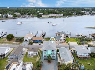 1008 Canal Dr APT 3A, Carolina Beach, NC 28428
