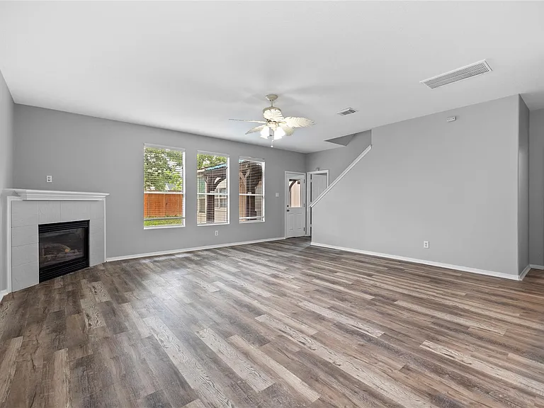 12311 Granite Woods Ct — Photo 8