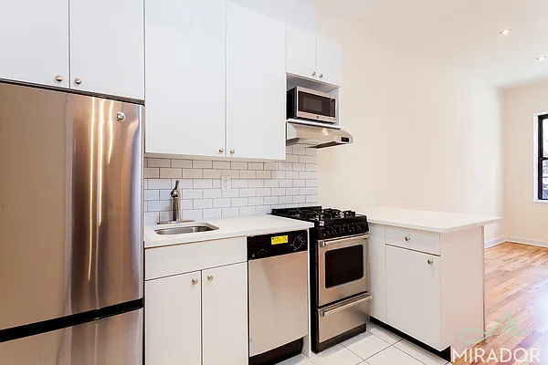 Rented by Mirador Real Estate | media 9