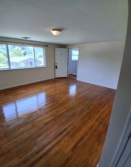 1014 Elm St #7 — Photo 16