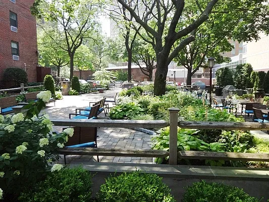 Rented by Corcoran | media 31